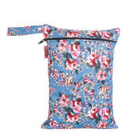 Petite Crown Medium Wet Bag